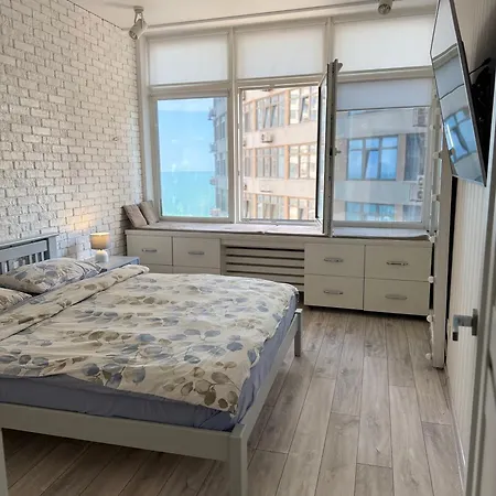 Apartment жемчужиный квартал на каманина Odesa