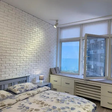 жемчужиный квартал на каманина Apartment *